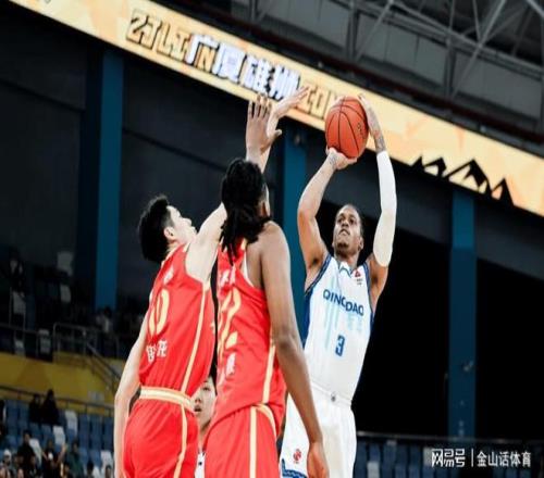 詹姆斯看,致敬视频感,慨深厚友情,欧博官网,欧博品牌,欧博精彩,欧博娱乐